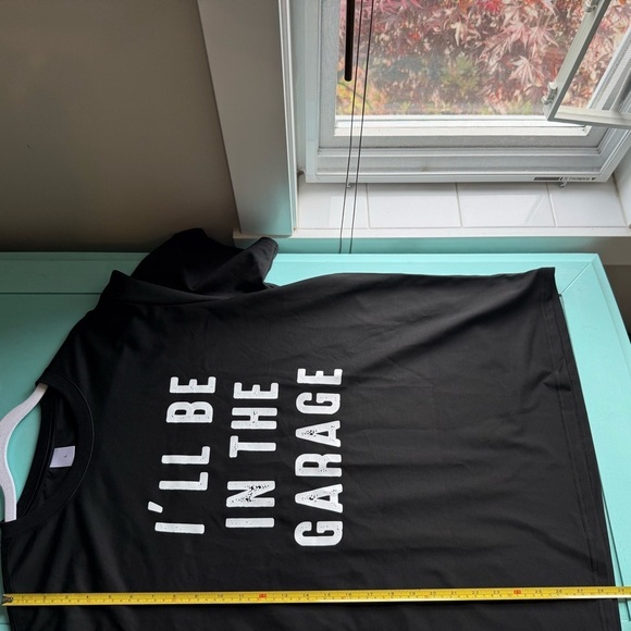 Source Unknown I’ll Be In The Garage Black and White Short Sleeve Tee Men’s L - Picture 5 of 7